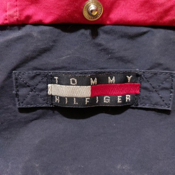 Vintage 90's Tommy Hilfiger Windbreaker - Picture 4 of 9